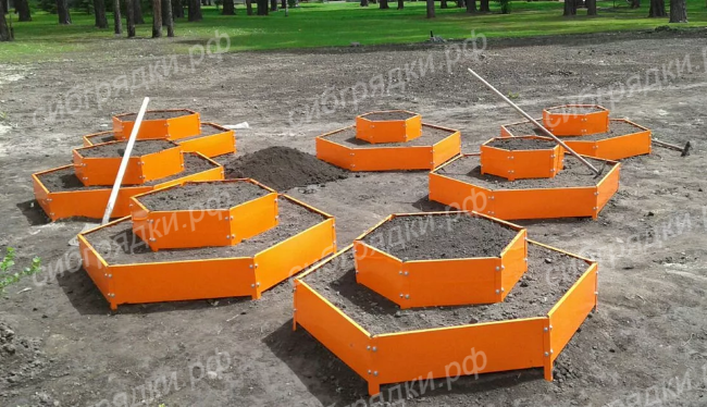 Клумба "Сота" 700 в Иркутске Клумба "Сота" 700 в Иркутске