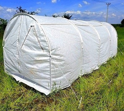 Металлопластиковый парник "Великан" в Иркутске Металлопластиковый парник "Великан" в Иркутске